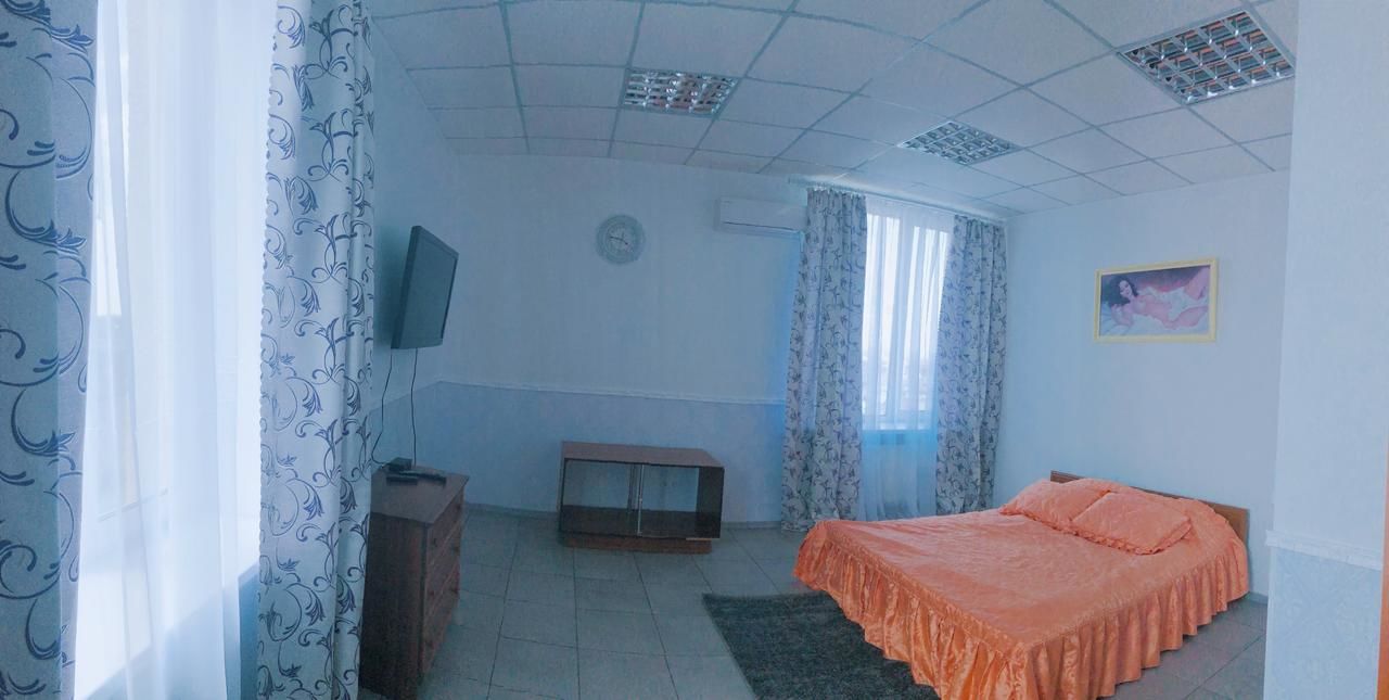 Отель Отель Мередиан Zolotonosha-23